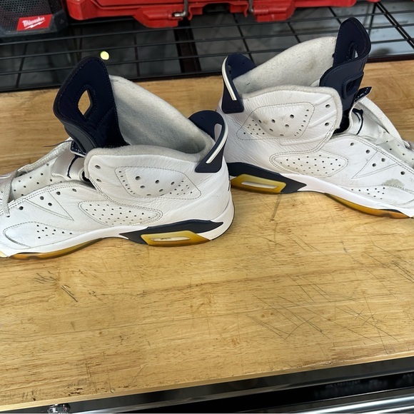 Air Jordan 6 size 11.5 - Picture 4 of 6